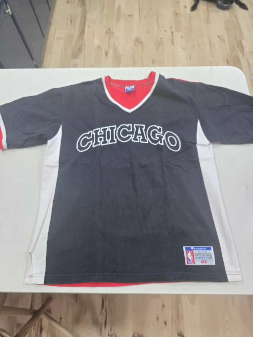 Vintage Chicago Bulls Shooting Shirt: Authentic Champion shooting shirt - Picture 8 of 8